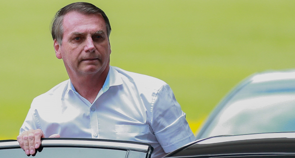 Presidente Jair Bolsonaro, em rede nacional de rádio e televisão, fala nesta quinta-feira (12) à Nação