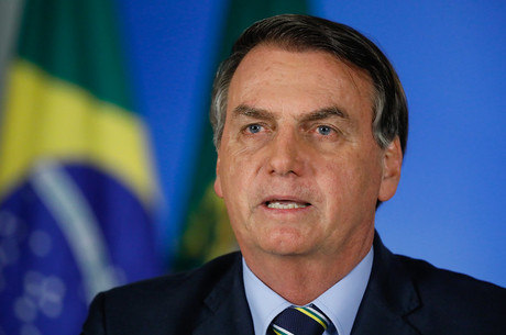 Decreto de Bolsonaro determina que lotéricas, atividades judiciais, religiosas e fiscalização do trabalho não podem parar