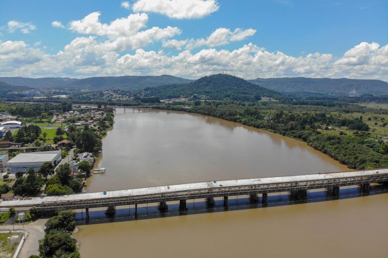 Ainda sobre a visita do governador Carlos Massa Ratinho Junior a União da Vitória: a nova ponte e outras obras importantes na região