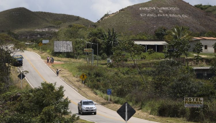 Brasil proíbe ingresso de pessoas de oito países