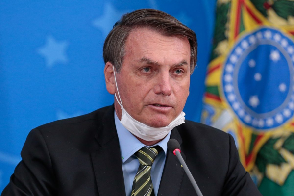 Bolsonaro defendeu nesta segunda-feira (20) o Supremo Tribunal Federal e o Congresso Nacional