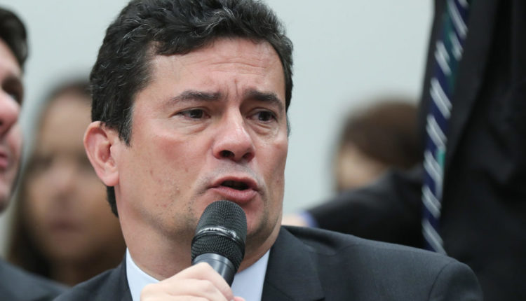 Sérgio Moro faz pronunciamento às 11 horas desta sexta-feira (24) e vai dizer se sai ou fica no Governo