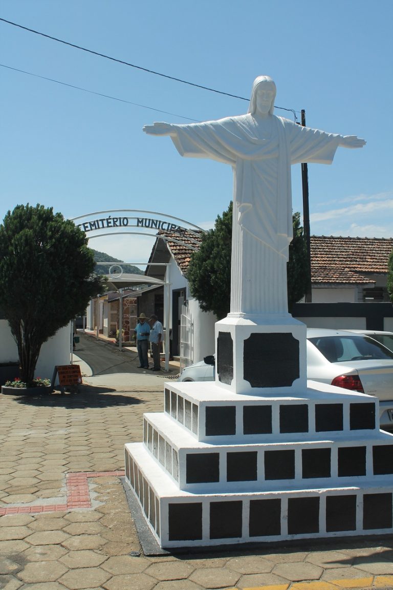 Cemitérios abertos neste final de semana – Dia das Mães – em União da Vitória