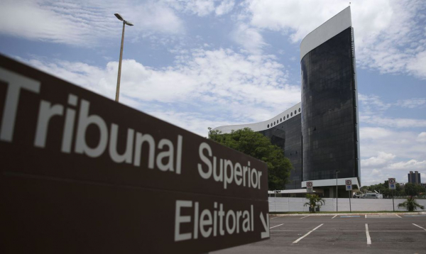 Tribunal Superior Eleitoral (TSE) monitora reflexos sobre calendário eleitoral de 2020