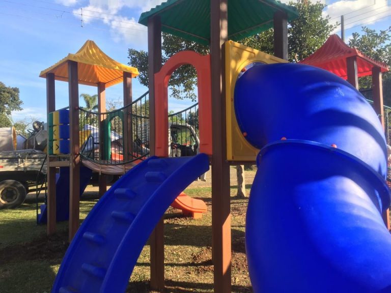 Mais um parque infantil instalado em União da Vitória