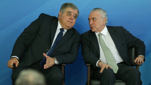 Aproximação com o Centrão: Bolsonaro reconduz aliado de Michel Temer ao Conselho da Itaipu Binacional