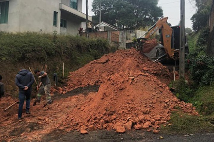 Projeto ‘União em Transformação’: rua Catarina Ulrich está sendo preparada para ser asfaltada