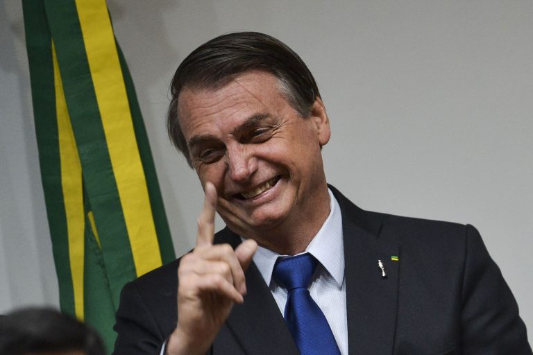 Novo teste para covid-19 no presidente Jair Bolsonaro deu negativo