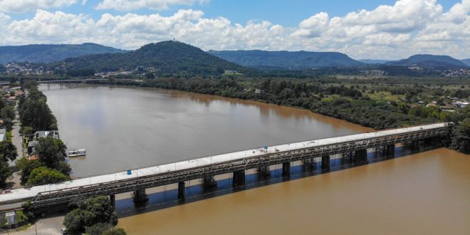 Em sua sessão ordinária desta segunda-feira (27), Câmara Municipal de União da Vitória aprova Refis e destaca construção da nova ponte