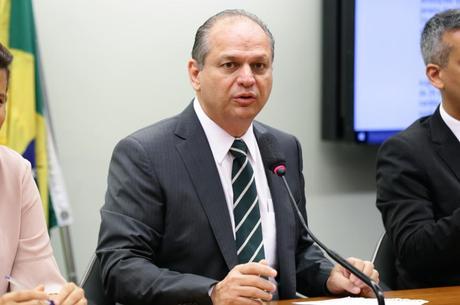 Ricardo Barros, ex-ministro de Michel Temer e integrante do Centrão, será o líder de Bolsonaro na Câmara Federal