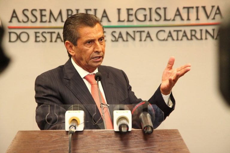 Operação Alcatraz e o envolvimento do deputado Júlio Garcia, presidente da Assembleia Legislativa de Santa Catarina