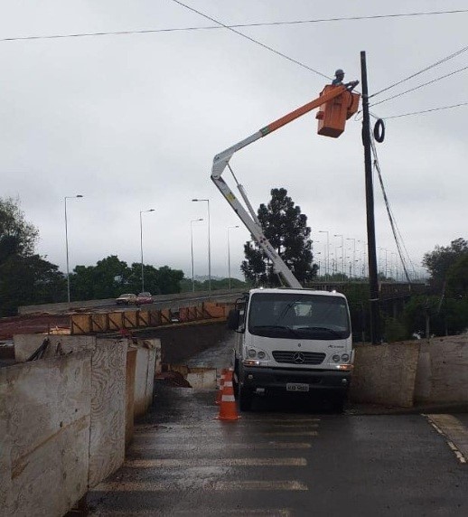 Prefeitura de União da Vitória faz melhorias na iluminação na ponte ‘Machado da Costa’