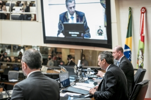 O impeachment do governador Carlos Moisés da Silva de Santa Catarina