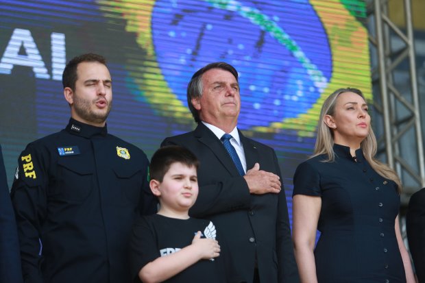 Presidente Bolsonaro assiste, em Florianópolis, solenidade de novos policiais rodoviários federais