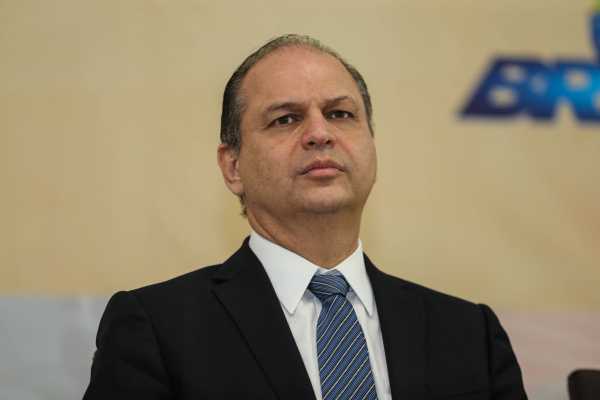 Deputado do Paraná, atual líder do Governo, volta a ser cotado para o Ministério da Saúde