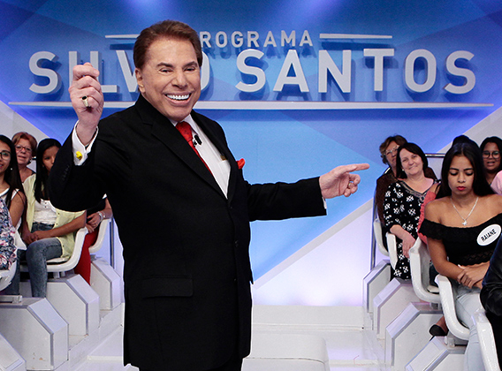 Sílvio Santos completa 90 anos em isolamento por causa da pandemia