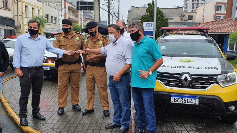 Hussein Bakri entrega três novas viaturas ao 27º Batalhão de Polícia Militar