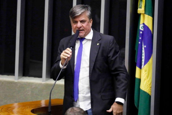 Deputado federal ‘Boca Aberta’, do Pros/PR, é condenado à prisão