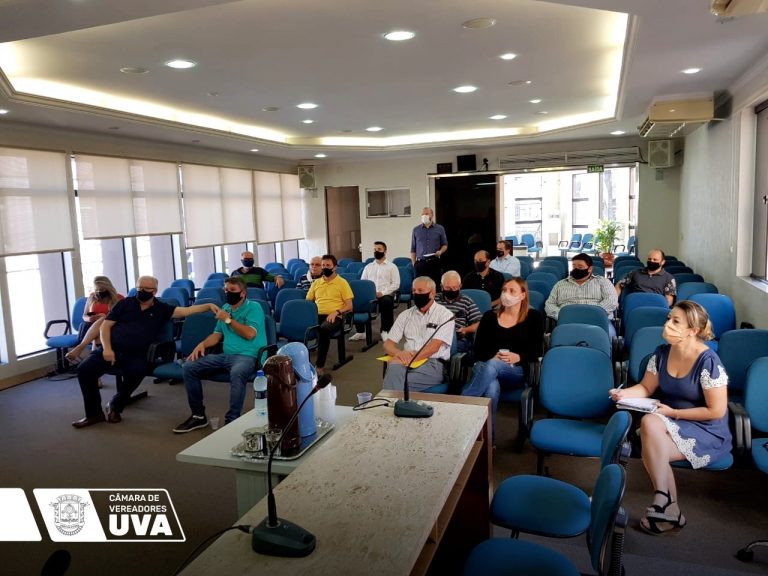 Mesa diretora da Câmara Municipal primeira reunião de 2021 com o Executivo, Lideranças e Vereadores