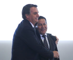 TSE rejeita pedido do PDT de cassar a chapa Jair Bolsonaro/Hamilton Mourão