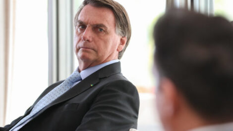 Impeachment é distante, oposição quer ver Bolsonaro “sangrar”