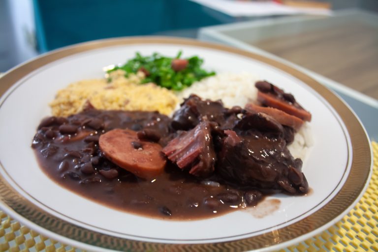 Vem aí a ‘Feijoada do Bem’ do Provopar de União da Vitória