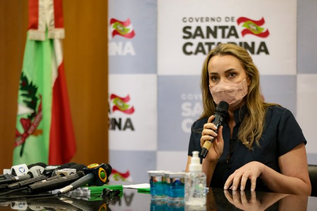 Os novos membros da equipe da governadora Daniela Reinher de Santa Catarina