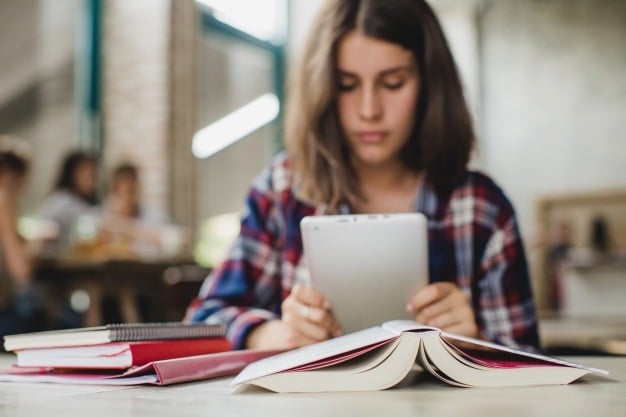 Educação de Porto União adquire tablets para alunos da rede municipal