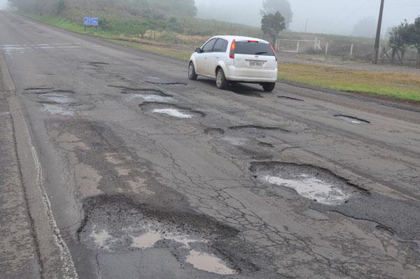 Hussein confirma revitalização da PR-280 no trecho Horizonte-Palmas