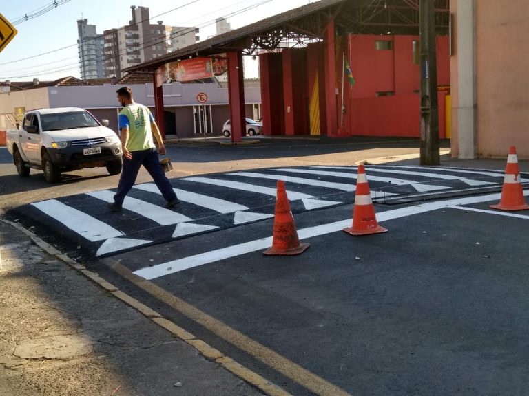 UVTRAN instala duas faixas elevadas na área central de União da Vitória