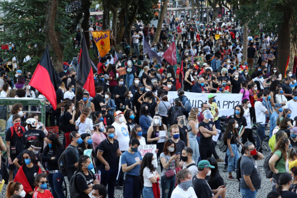 Manifestação em Curitiba dia 12: “Nem Lula, nem Bolsonaro”