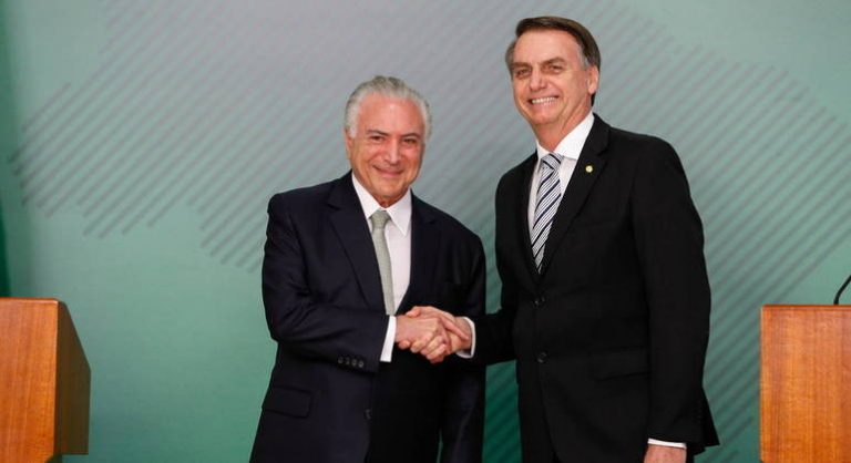 Após encontro com Michel Temer, Bolsonaro fala em pacificação