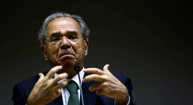 Ministro da Economia Paulo Guedes chamou ministro da Ciência e Tecnologia Marcos Pontes de “burro”