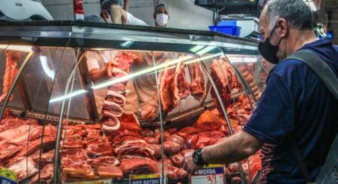 Carne, açúcar e café, os vilões da inflação em 2021, segundo o FGV