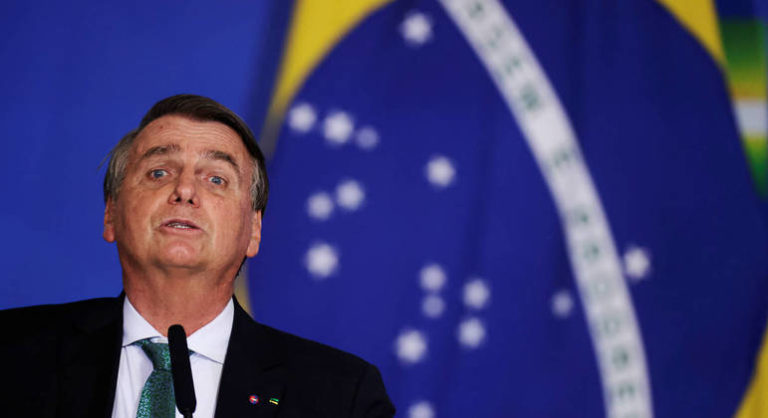 Crise dos combustíveis: Bolsonaro afirmou que a Petrobras cometeu um crime contra a população