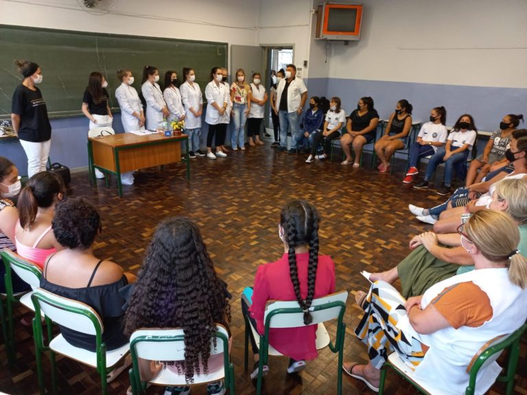 Parceria entre CEJUSC e Uniguaçu promove saúde e bem-estar para comunidade escolar