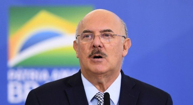 Ministro Milton Ribeiro (Educação), alvo de denúncias de pastores, pede demissão