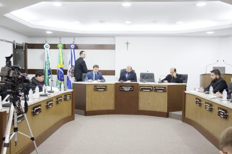 A 13ª sessão ordinária da Câmara Municipal de União da Vitória