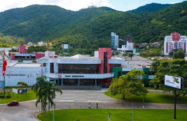 Governo de Santa Catarina autoriza concurso para preenchimento de 2.297 vagas