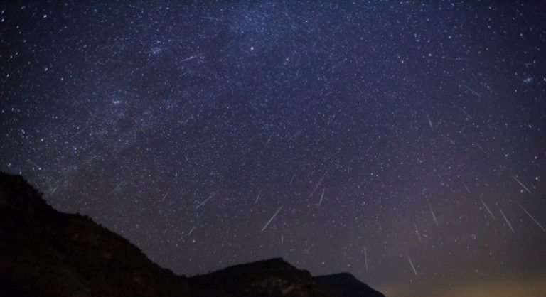 Tempestade de meteoros poderá ser visto a olho nu no Brasil na Madrugada