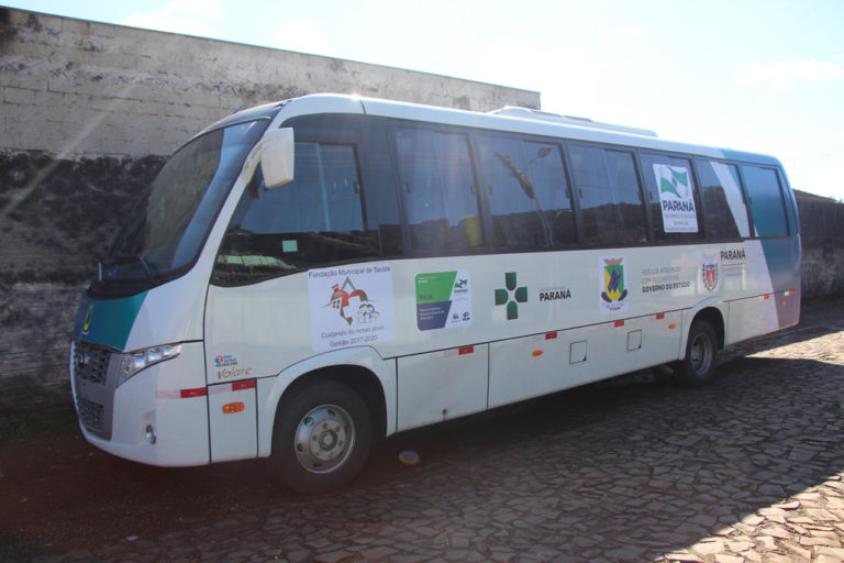 Um tremendo susto do ‘majestoso’ ônibus da Prefeitura, no centro de Porto União