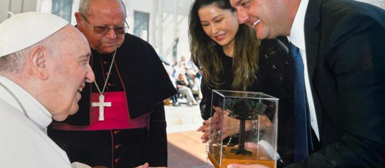 Em Roma, o encontro do governador do Paraná com o Papa Francisco