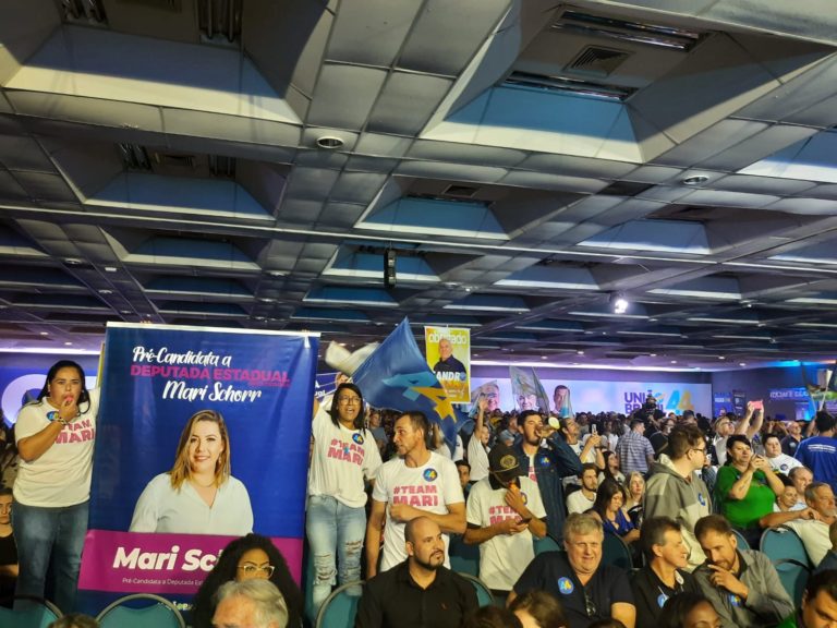 Candidata à Alesc, Mariane Schorr Caesar prepara a recepção ao Candidato Gean Loureiro a Porto União