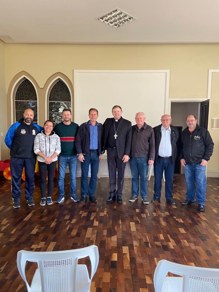 Bispo Cleocir Bonetti, da Diocese de Caçador, visita o prefeito de Porto União