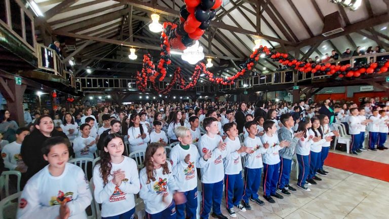 Proerb forma 270 alunos em União da Vitória