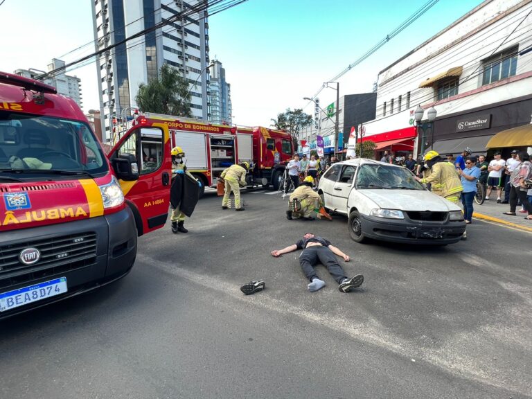 Simulação de acidente de trânsito faz alerta na Semana Nacional de Trânsito em União da Vitória