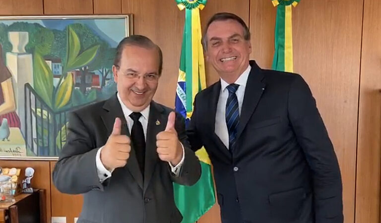 Manifestação de apoio para Bolsonaro e Jorginho da Associação da Polícia Militar e do Corpo de Bombeiros