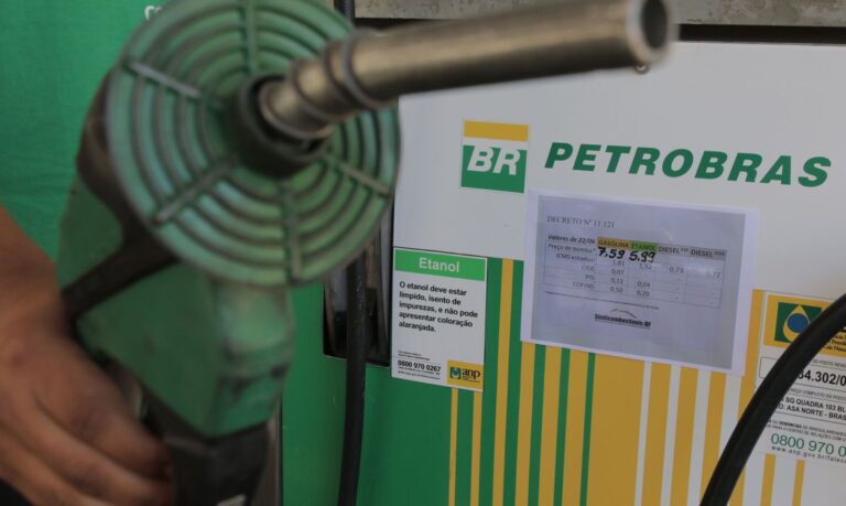 Petrobras anunciou redução dos preços do diesel e da gasolina