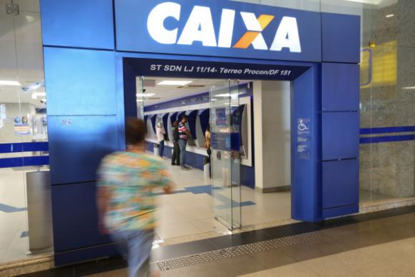 Caixa Econômica Federal abre edital para seleção de 6.800 vagas de estagiários