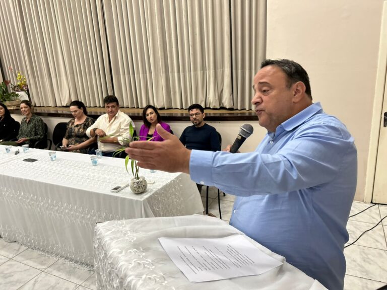 Deputado Hussein Bakri inaugura novo refeitório do Colégio “José de Anchieta”